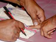 തദ്ദേശ തിരഞ്ഞെടുപ്പ്‌: ചെണ്ട ചിഹ്നത്തില്‍ മല്‍സരിച്ച്‌ റിബല്‍ സ്ഥാനാര്‍ഥികള്‍