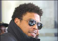  Ronaldo in transvestite scandal