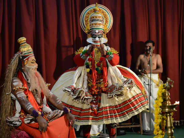 ആസ്വാദകര്