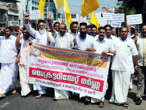 മുന് നിരയിലെ പോരാളികള്