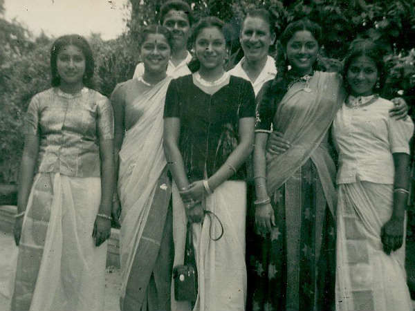 തിരുവിതാംകൂര് സഹോദരിമാര്ക്കൊപ്പം