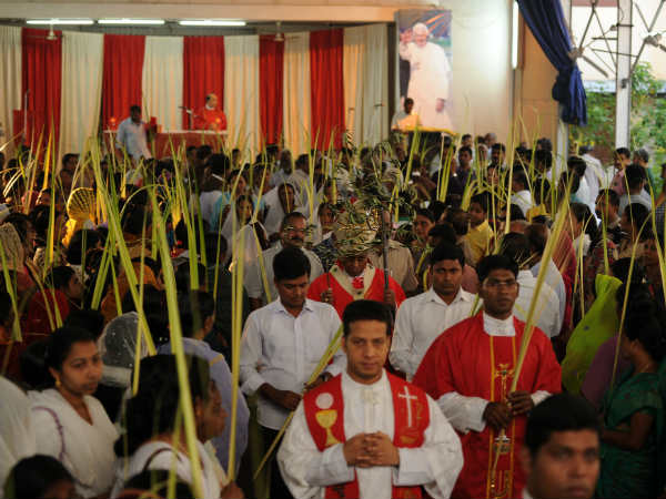 ദേവാലയങ്ങളില്