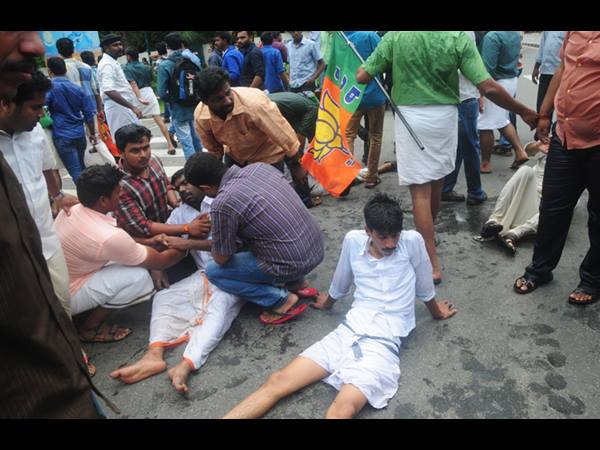 പരിക്കേറ്റവര്