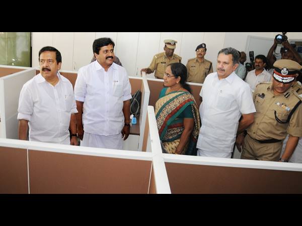 ഓട്ടോറിക്ഷ ഡ്രൈവര്മാര്ക്കെതിരായ പരാതി