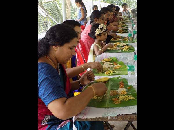 200 ഓളം പേര്
