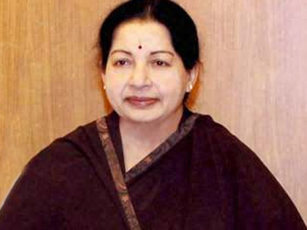 വീട്ടില് നിന്നിറങ്ങരുത്