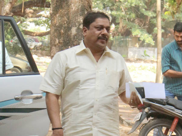 എന്തുകൊണ്ട് മാണി?