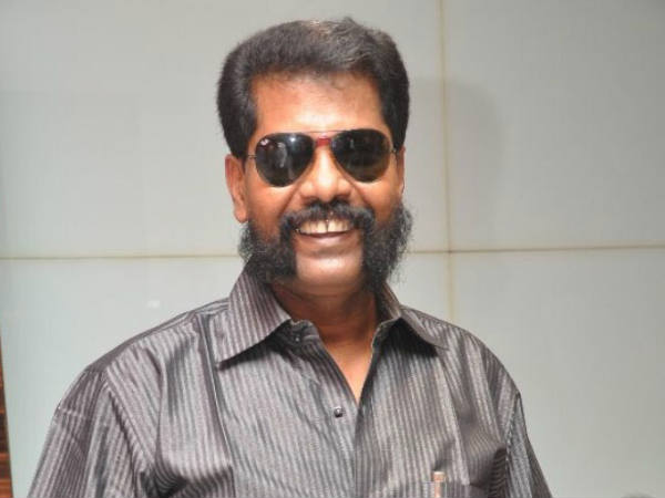 നക്കീരന് കൈയ്യൊഴിഞ്ഞു