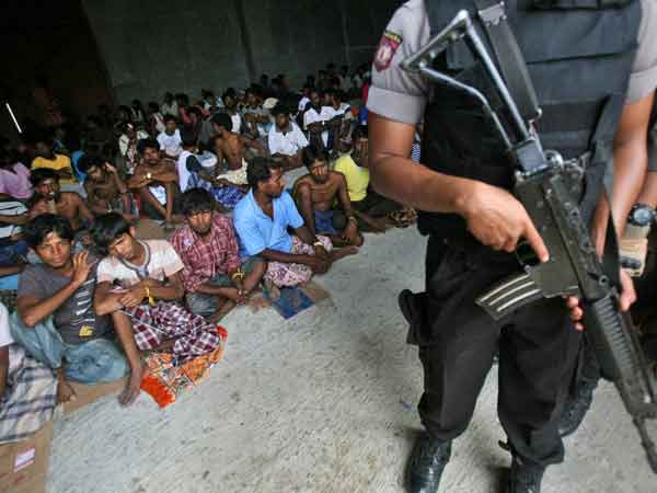 സ്ത്രീകളെ സംരക്ഷിയ്ക്കാന്