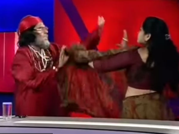 സ്വാമി ഓംജി മഹാരാജും ദീപ ശര്മയും