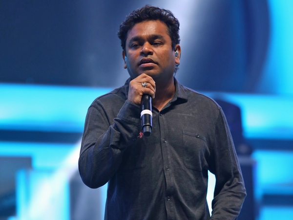 അനിസ്ലാമികമായി ഒന്നുമില്ല