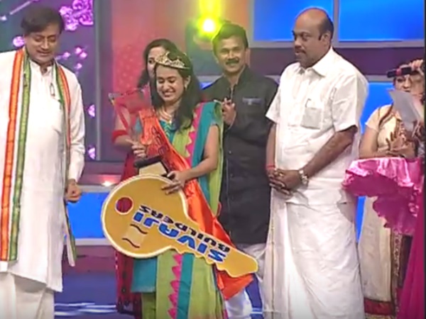 ശശി തരൂര് പങ്കെടുത്ത ഗ്രാന്റ് ഫിനാലെ