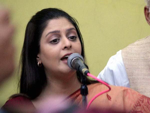 അച്ഛന് ഹിന്ദു, അമ്മ മുസ്ലീം
