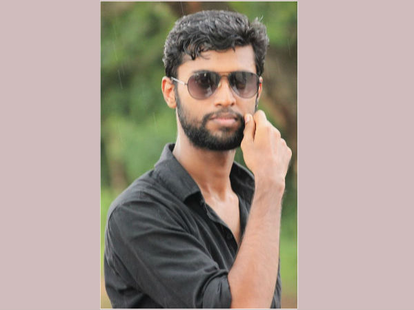 രാജേഷ് കെ ആര്