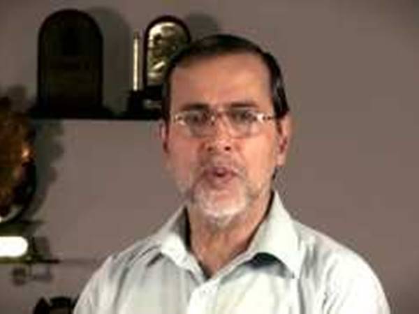 സമരപ്പന്തലില് വിജേഷ്, വാക്കേറ്റം