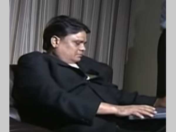 നേരെ സി ബി ഐയിലേക്ക്