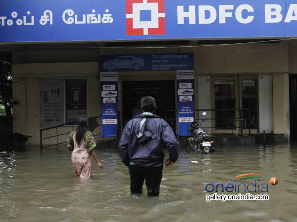 അടഞ്ഞുകിടക്കുന്ന എടി എം