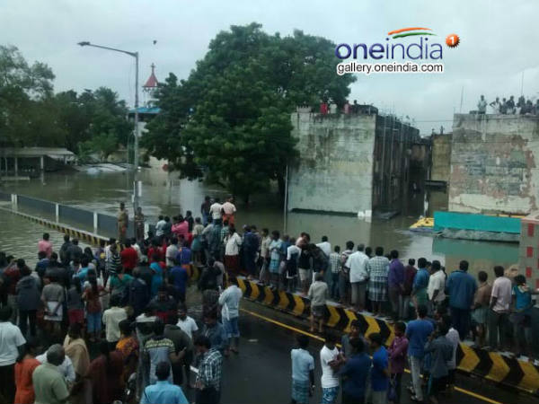 ഭക്ഷണവും വെള്ളവും കിട്ടാതെ ആയിരങ്ങള്