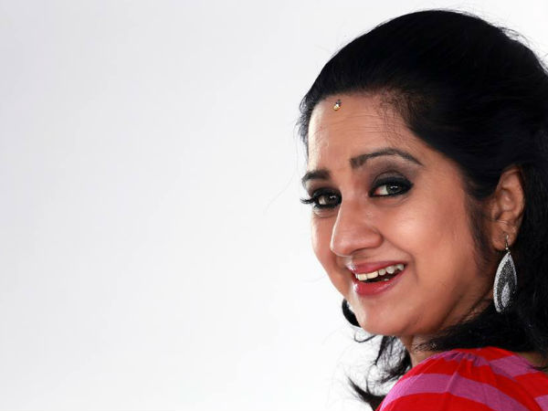 ചാനല് മൈക്കുകള്
