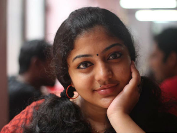കേസും ഫയല് ചെയ്യാം