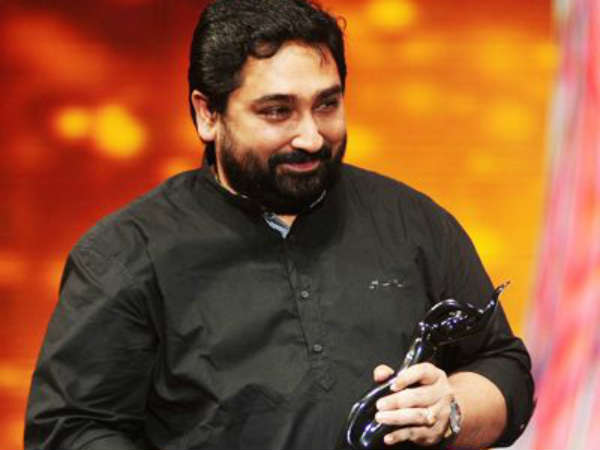 കാത്തിരുന്നു കാത്തിരുന്നു അവാര്ഡ്