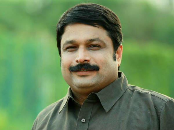 ചാനല് മേധാവി