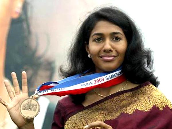 ഒന്നും ഉണ്ടായില്ലേ...?