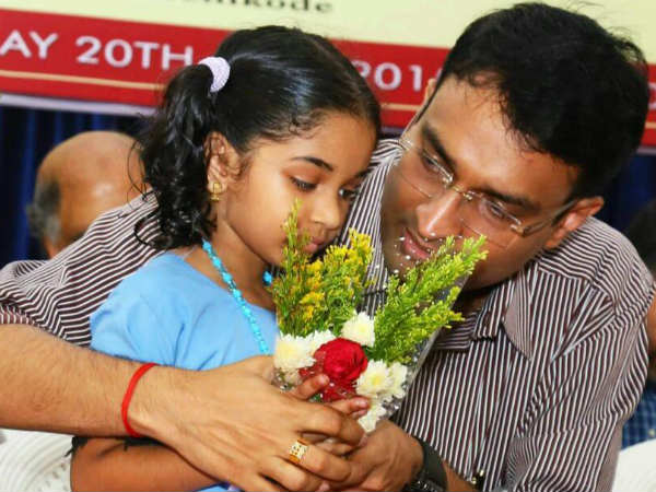കാത്തിരുന്ന് കാണാം