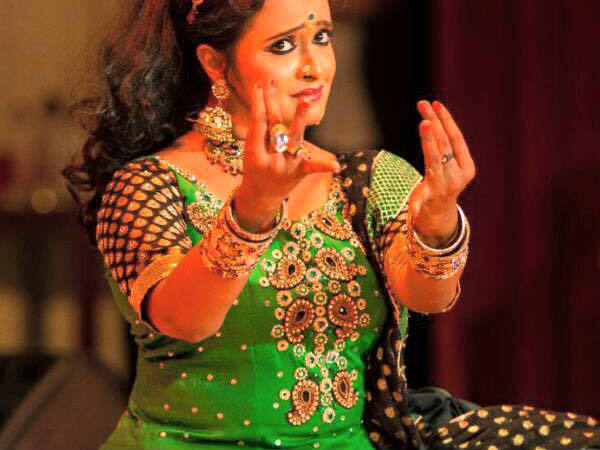 ആരാണീ ശാലു മേനോന്