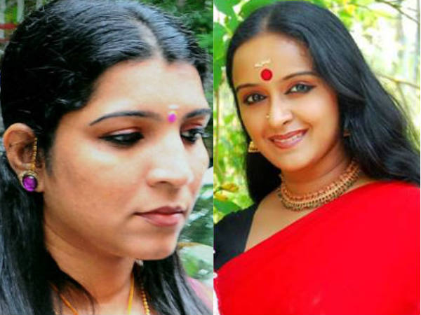 പണം തട്ടിയത് ആര്