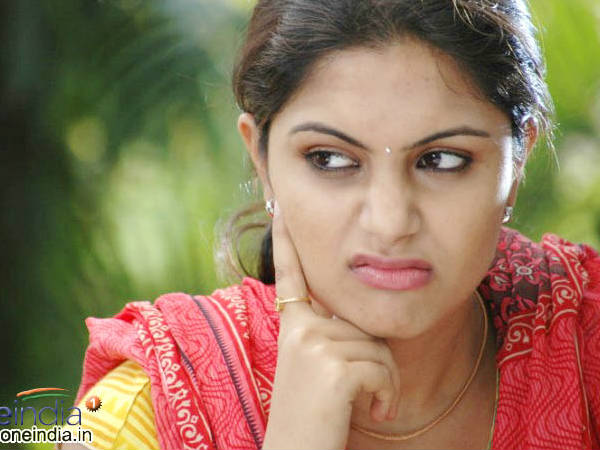 അഭിനയം തുടങ്ങിയത്