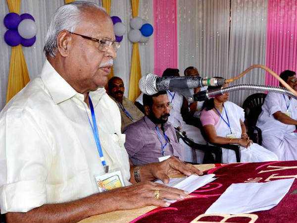 അധികാര മോഹി