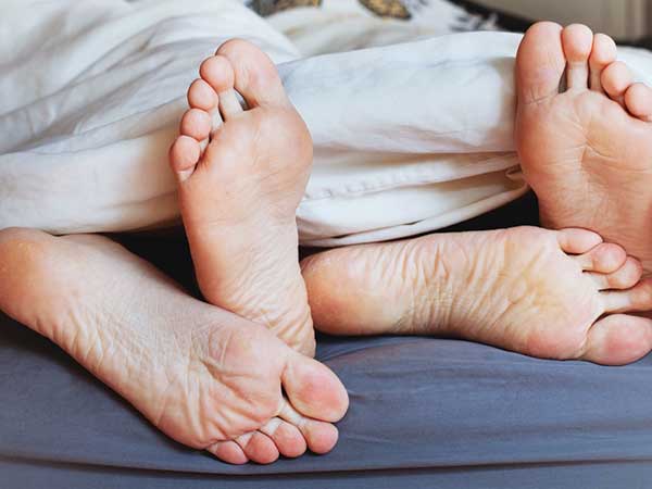 ആണുങ്ങളോട് സംസാരിക്കൂ