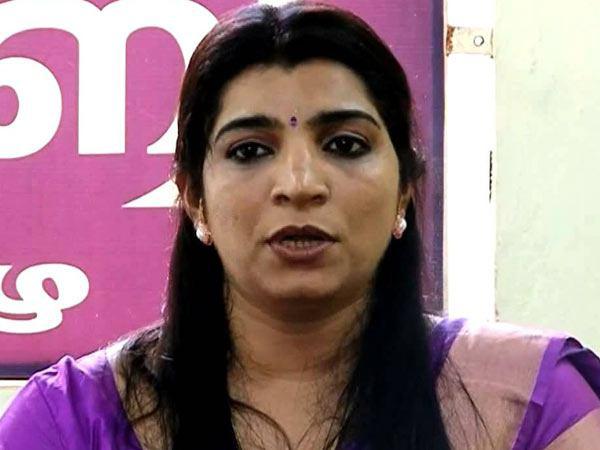 ആര്ബി നായരും ലക്ഷ്മി എസ് നായരും