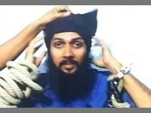 മക്കള് മരിച്ചു വീഴും