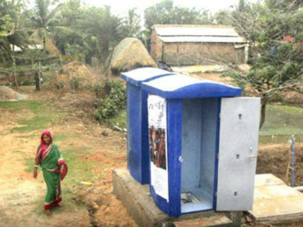 പകുതിയധികം കുടുംബങ്ങള്ക്കും ടോയ്ലറ്റില്ല