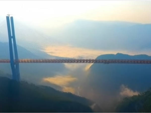 അവകാശം വേറെയുമുണ്ടേ