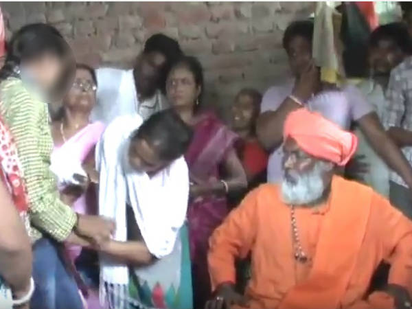 പെണ്കുട്ടിയുടെ ജീന്സ് അഴിച്ച് പരിശോധിച്ചു