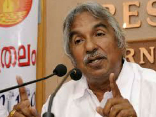 ഉമ്മന് ചാണ്ടി ഇടഞ്ഞു