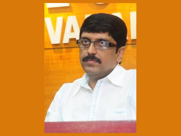 സ്വകാര്യ നേട്ടങ്ങള്ക്ക് വേണ്ടി