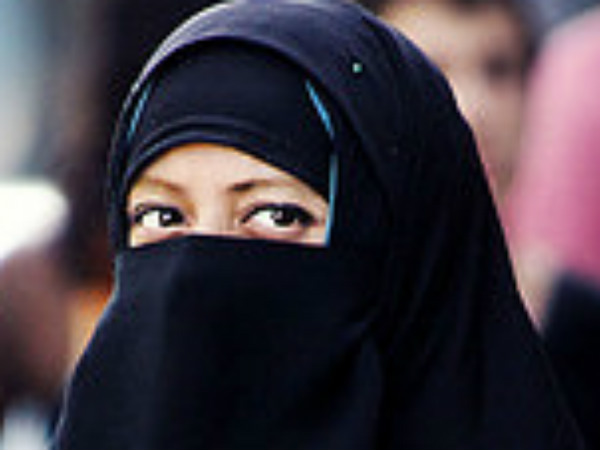 തെളിവുകള് സോഷ്യല് മീഡിയയില്