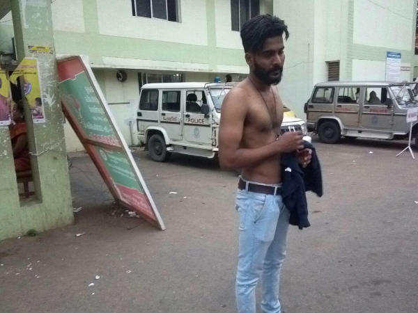 എസ് എഫ് ഐ സദാചാര പൊലീസിന്റെ അക്രമം