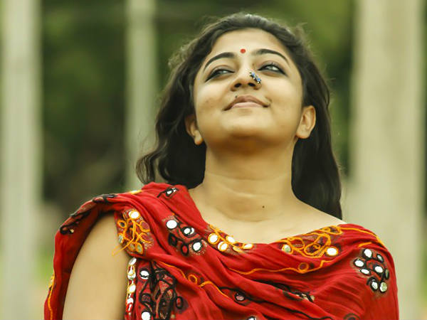 ഒച്ചയിടുന്ന പെണ്ണുങ്ങള് വേശ്യകള്