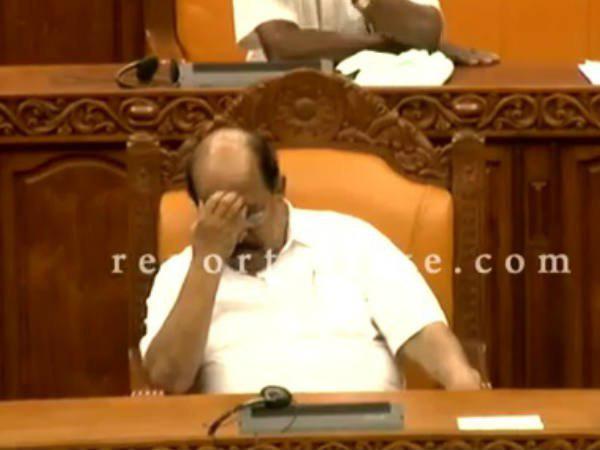 തൊട്ടരികില് വിഎസ്