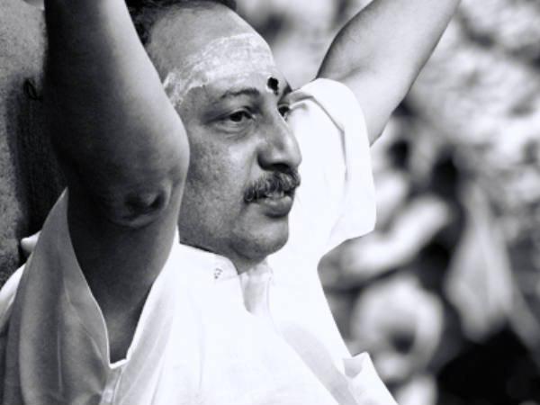 ക്വട്ടേഷന് സ്വാമിയെ ഏല്പ്പിക്കാം