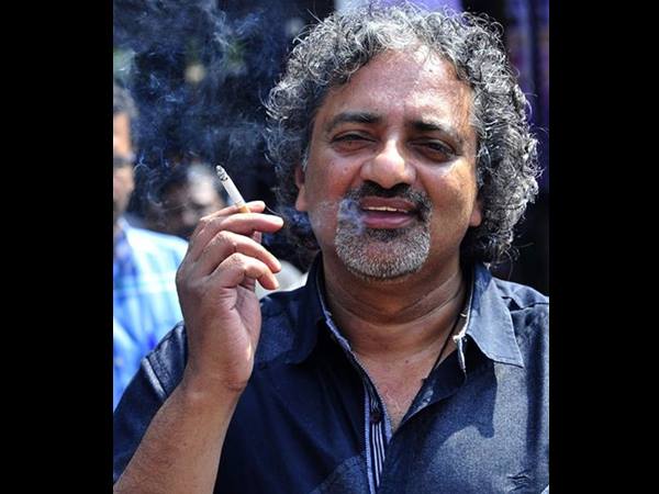 മേലനങ്ങി പണി ചെയ്യുന്നുണ്ട്