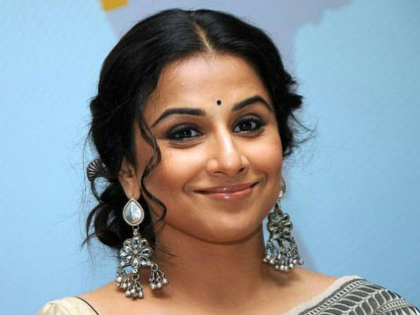 സെൽഫിയെടുക്കാൻ ആരാധകൻ