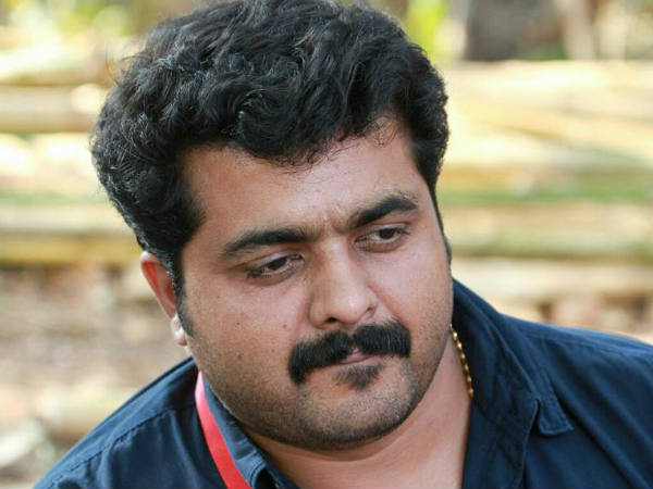തിരുകിക്കയറ്റല്