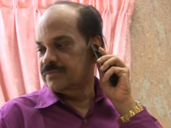 48 ഷോറൂമുകള്