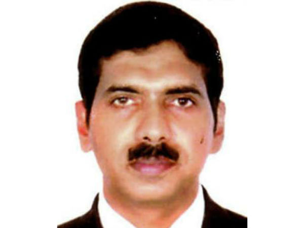 പോലീസിനെതിരെ